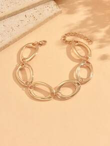 1pc Minimalist Ins Style Asymmetrical Hollow Oval Bracelet, Gold Fashionable Women's Hand Jewelry, Suitable For Daily Wear, Dates, Parties And Vacations - Gold - View 2