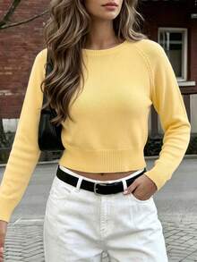 Women's Autumn Minimalist Solid Color Round Neck Knit Top, Raglan Sleeve Design Comfortable And Non-Restrictive, Short Cut Silhouette Neat And Flattering, Soft And Breathable, Suitable For Workplace And Daily Wear, Versatile And Timeless - Light Yellow - View 7