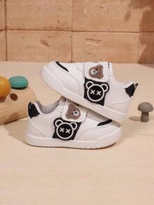 Cute Plush Bear Hook & Loop Baby Walking Shoes, Soft Sole Anti-Slip Closed Toe White Sneakers, Breathable Lightweight Functional Board Shoes For Toddlers, Spring/Autumn, Unisex - Black - View 3