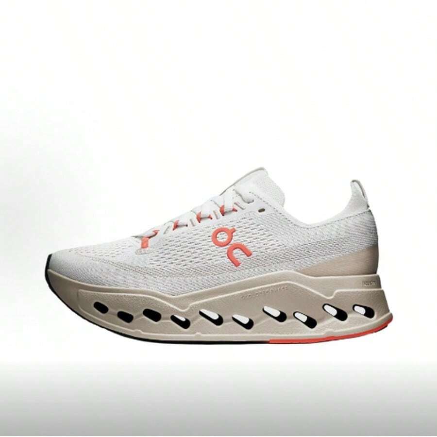 On Running Women Running Shoes - 象牙色/鮭魚色 - 查看 1