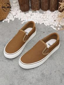 PLPX Zapatos de lona para parejas, zapatos holgados tipo slip-on, zapatos para caminar, zapatos de lona clásicos versátiles y de moda casual - Camel - Ver 3