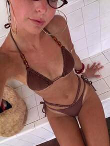 Bikinx طقم بيكيني نسائي بأسلوب بوهيمي أنيق برقبة معلقة وربطة، ملابس سباحة عالية المرونة للعطلات والشاطئ الصيفي باللون البني - بني - مشاهدة 5