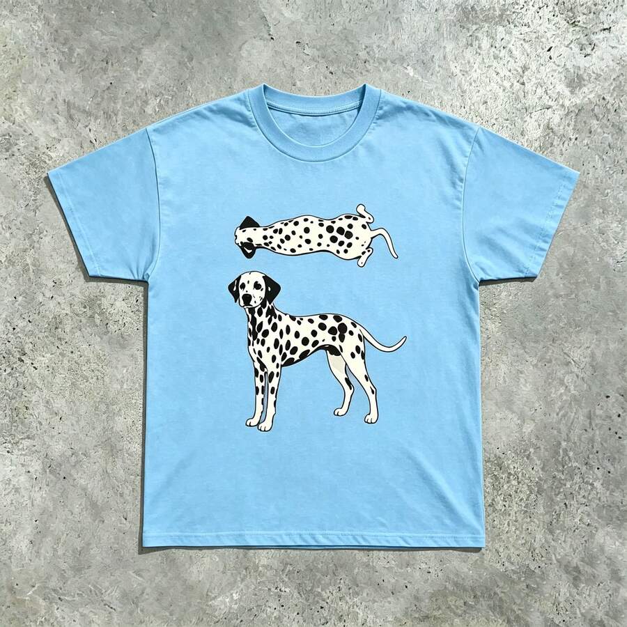 Women's T-Shirt With Dalmatian Dog Illustration T-Shirt | Two Dalmatians On A Red Background Are Cool In The Summer - 淺藍色 - 查看 1
