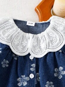 Koreansk stil babyflicka blommig denimoutfit, dubbellagers volang Peter Pan-krage långärmad blus, matchande mönstrade mjuka raka vida benbyxor, 2-delat set för utflykter - Marinblå - Visa 3