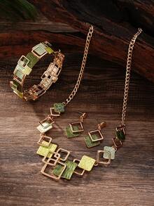 Cring Coco Set Perhiasan Geometris Persegi Enamel Hijau Gradien 4 Buah, Kalung Rantai Statement, Anting-Anting Gantung, Gelang Manset, Aksesoris Bertekstur untuk Wanita - Geometri 1 - View 10