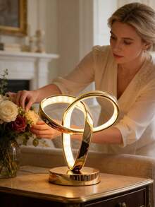 1pc Intertwined Ring Table Lamp, Modern Gold Twisted Circular LED Desk Lamp, USB Powered Minimalist Art Decor Light, Suitable For Bedroom, Living Room, Side Table, Ideal Wedding And Christmas Gift - Multicolor - View 5