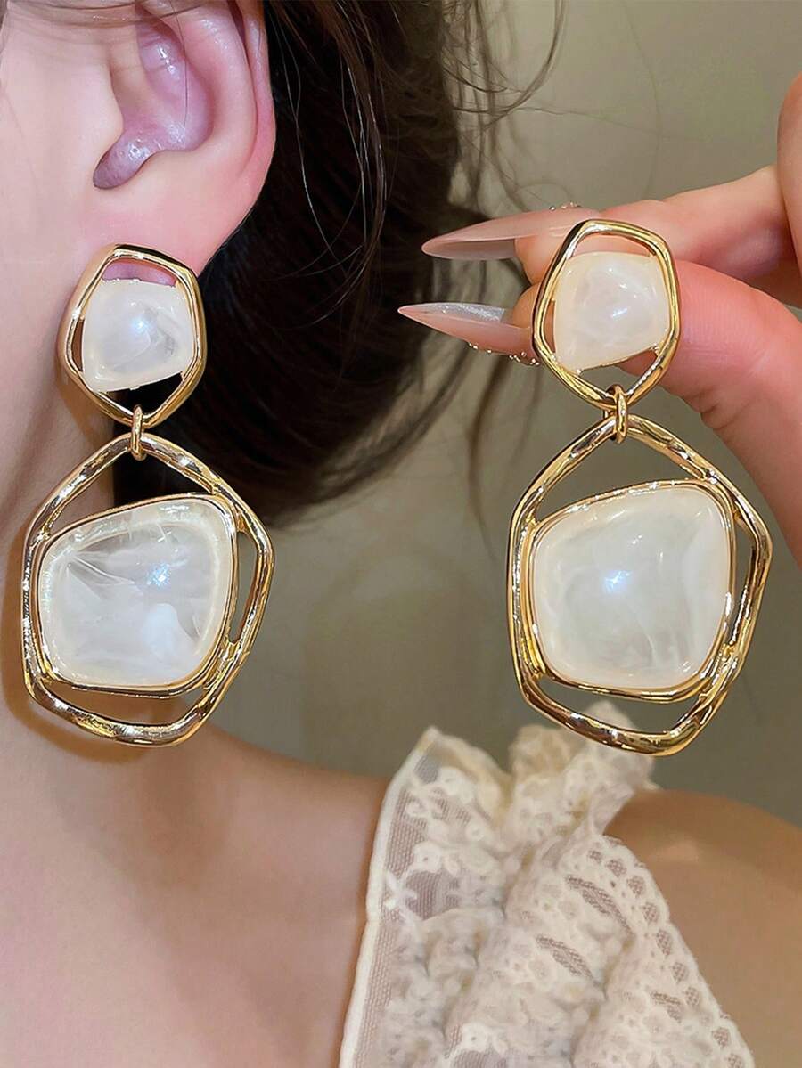 Retro Geometric Square Resin Earrings For Women - Unique, Small-Scale, And Stylish Ear Accessories For Women - Multicolor - View 1