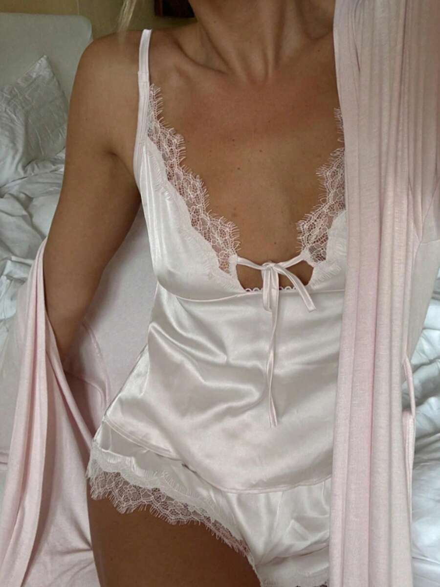 Women Lace Trim Pj Shorts Set Square Neck Coquette Tank Top Silk Satin Pajama Set Babydoll 2 Piece Shorts Outfit - 白色 - 查看 1