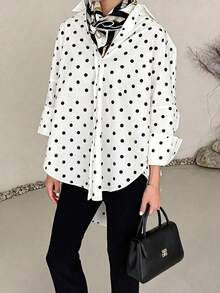 ELVA 女款春夏白色黑波點印花前短後長下擺領口長袖捲袖寬鬆下擺度假襯衫 - 白色 - 查看 6