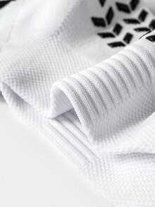 Sports & Outdoors 1/3 Men's High-Performance Sports Socks, Knee Protection Sleeve, Enhanced Grip - Moisture-Wicking Breathable Fabric - Ideal Soccer, Basketball, And Running - Multicolor - View 6
