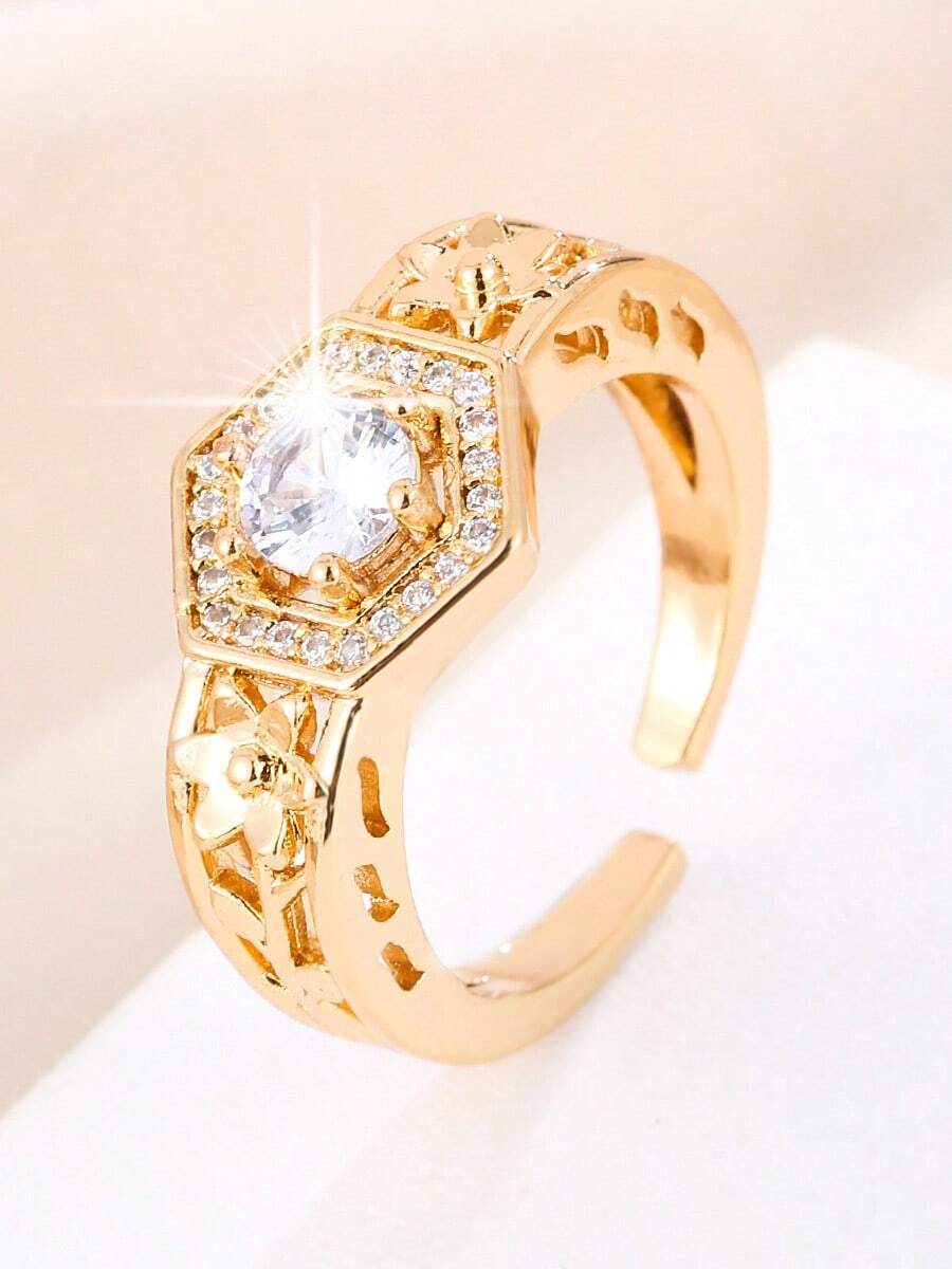 1pc Luxury Vintage Wide Hexagon Carved Elegant Ring, Double Layer Hexagonal Sides 3D Hollow Floral Adjustable Ring, Elegant Women's Party Wedding Daily Outfit Atmosphere Vintage Ring - ring - View 1