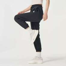 Adidas Celana olahraga luar ruangan model baru, celana panjang tenun kasual wanita yang nyaman dan bernapas. - Hitam - View 4