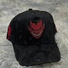 Gorra de Béisbol de Terciopelo Negro con Strass y Diseño de Pequeño Demonio, Estilo Streetwear Americano, Tipo Dad Hat Unisex Ajustable - Albaricoque - Ver 3