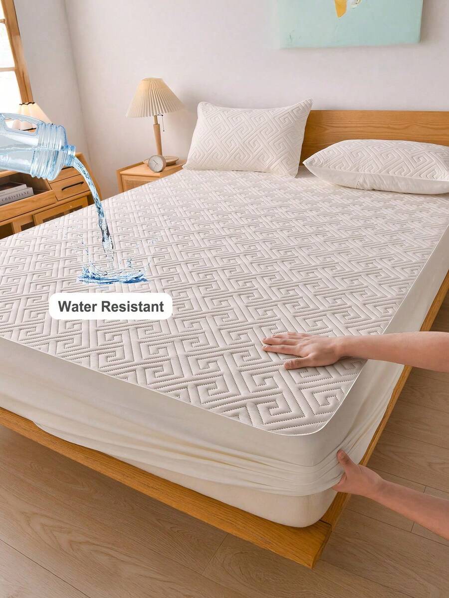 1pc Waterproof Solid Color Fitted Sheet, Skin-Friendly Mattress Protector, Dust-Proof & Moisture-Proof Mattress Cover, Ultrasonic Embossed Suitable For All Size Mattresses, Bedding Gift, Machine Washable - White - View 1