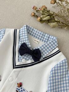 Baju Terusan Bayi Laki-Laki Motif Kotak-kotak dengan Bordir Anak Anjing dan Pita, Lengan Panjang - Putih - View 9