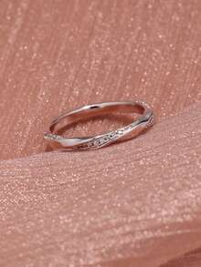 1PC Women's Fashion Minimalist Versatile Round Circle Ring Inlaid With Synthetic Cubic Zirconia, Suitable For Wedding Engagement, Valentine's Day Gift, Anniversary, Birthday Gift - Silver - View 2