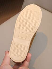 1 Pair Boys' Spring/Autumn Solid Color Hollow Out Minimalist Slip-On Comfortable Casual Loafers Flat Shoes - Mustard Yellow - View 8