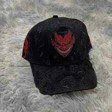 Gorra de Béisbol de Terciopelo Negro con Strass y Diseño de Pequeño Demonio, Estilo Streetwear Americano, Tipo Dad Hat Unisex Ajustable - Albaricoque - Ver 2