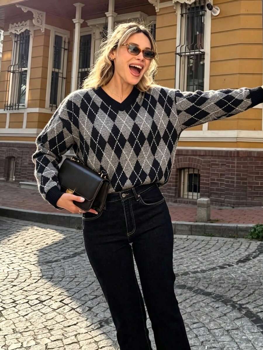 Sweater Rajut Pullover Leher V Gaya Eropa dan Amerika Baru untuk Wanita, Modis, Sederhana, Serbaguna, Retro, Motif Kotak-kotak Berlian, Lengan Panjang, Musim Gugur - kotak-kotak - View 1