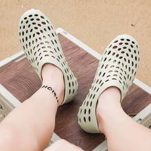 Summer New Men's Fashion Couple Comfortable Lightweight Personalized Sandals Wear-Resistant - Beige - View 6