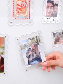 Wavy Edge Transparent Acrylic Magnetic Photo Frame, Wall-Mounted Photo Card Holder, Transparent Wavy Photo Frame, Suitable For Photos, Kpop Photocards, Postcards, Aesthetic Dorm Wall Decor, Couple Memorial Display Ornament - Transparent - View 2