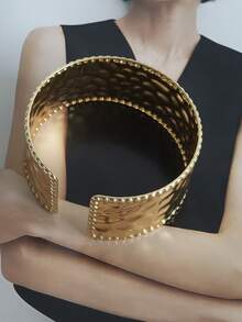 Artistic Starfish Heart Feather Leaf Flower Stripe Shape Exaggerated Thick Stackable Stainless Steel Open Adjustable Size Gold Bracelet Modern Sculpture High Street Fashion Cuff Clothing Accessory - Gold Bracelet - View 2