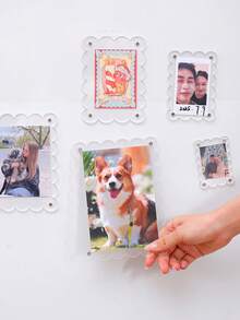 Wavy Edge Transparent Acrylic Magnetic Photo Frame, Wall-Mounted Photo Card Holder, Transparent Wavy Photo Frame, Suitable For Photos, Kpop Photocards, Postcards, Aesthetic Dorm Wall Decor, Couple Memorial Display Ornament - Transparent - View 1