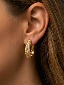 CHICAT French Vintage Gold-Plated Woven Texture Cubic Zirconia Thick Hoop Earrings, Daily Fashion Personalized Jewelry - Gold - View 2