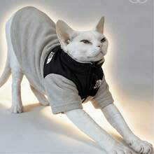 جاكيت صوف للقطط مع شعار "THE CAT FACE"، جاكيت وجه القطة، ملابس الحيوانات الأليفة للقطط والكلاب الصغيرة والمتوسطة، قابل للغسل في الغسالة - الأسود - مشاهدة 4
