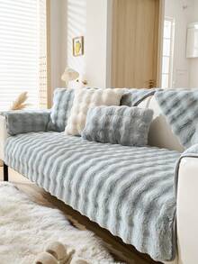 1pc Thickened Plush Jacquard Sofa Cover, Winter Use, Modern Style, Non-Slip, Pet-Friendly, Soft Thickened Faux Rabbit Fur, Suitable For Living Room, Bedroom, Office Sofa Decoration, Fits 1-4 Seater Sectional Sofa, Home Decor - Light Grey - View 2