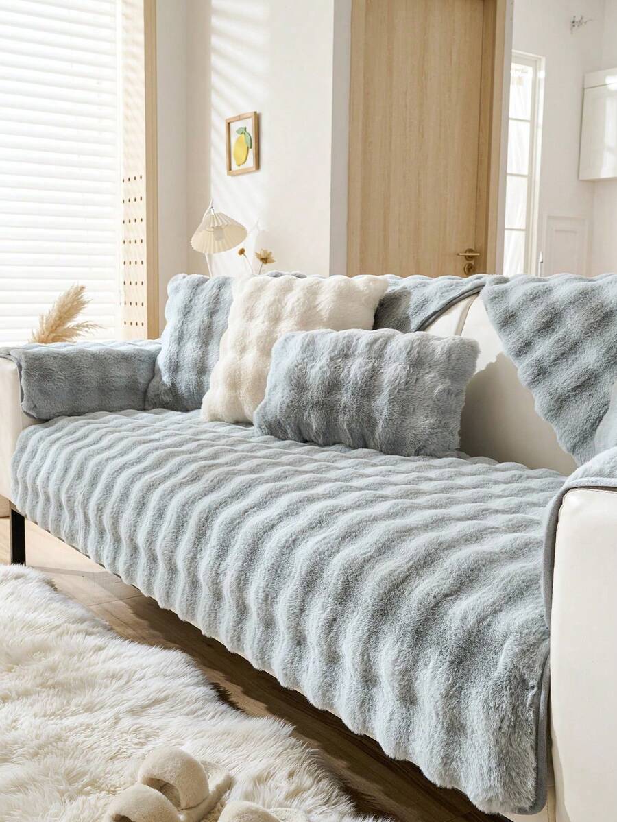 1pc Thickened Plush Jacquard Sofa Cover, Winter Use, Modern Style, Non-Slip, Pet-Friendly, Soft Thickened Faux Rabbit Fur, Suitable For Living Room, Bedroom, Office Sofa Decoration, Fits 1-4 Seater Sectional Sofa, Home Decor