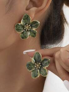 1 Pair Of Fashionable Personalities Exquisite And Elegant Earrings Suitable For Women's Daily Commuting ﻿ - Green - View 7