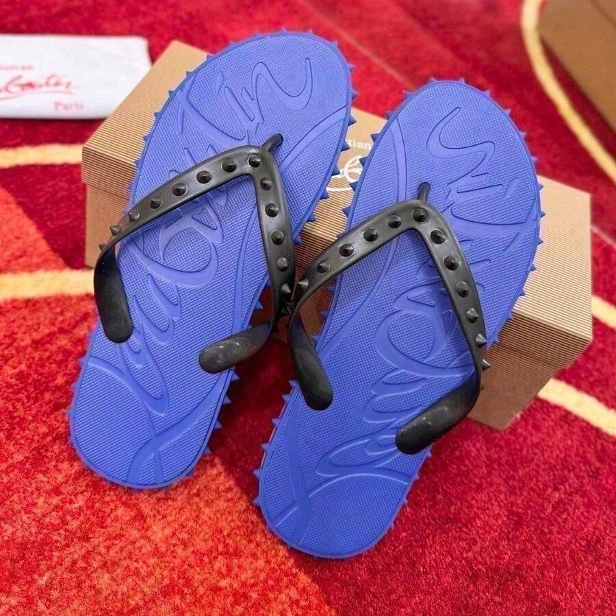 CL"Classic Retro 3D Riveted Red-Bottom Flip-Flops, Couple Beach Flat Toe Sandals, Casual Slip-Resistant Comfortable Flip-Flops - 藍色1 - 查看 1