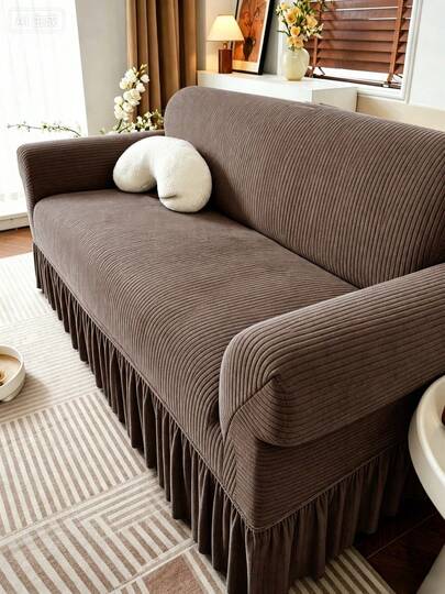 1PC Fleece Fabric Non-Slip Elastic Decorative Sofa Cover Jacquard Autumn/Winter Style Sofa Cover Carved Leaf Pattern Pet-Proof Anti-Dirt Anti-Dust Sofa Cover Suitable For 1/2/3/4 Seater Sofa All Seasons