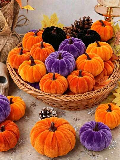 6p/3p/1p Artificial Velvet Pumpkin Decor, Velvet Pumpkin Decoration Set, Faux Velvet Foam Pumpkin Decor, Halloween Decoration Realistic Pumpkin Ornament Set, Soft Velvet Texture Autumn Farmhouse Harvest Mini Pumpkin, No Electricity Required Autumn Hanging Display Accessories, Fireplace Mantel Decor, Harvest Party, Birthday Gift, Autumn Decoration, Halloween Decoration, Christmas