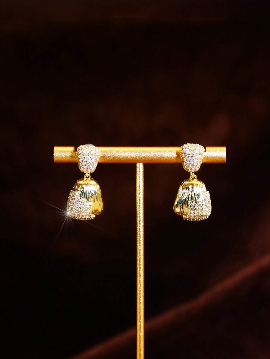 SEQUITO 1 Pair High Quality Ladies Ear Decoration Gold Plated Brilliant AAA CZ Zirconia Bell Shape Pendant Drop Earrings For Banquet