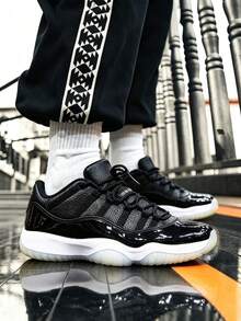 Back To School Essential Low Top Basketball Sneakers, Black Glossy Leather And White Sole Casual Sport Shoes With Clear Outsole, Easy To Clean Breathable Summer Trainers, Stylish Couple Athletic Footwear - 黑色 - 查看 2