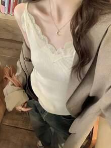 Women's Lace Camisole Tank Top With V-Neck And Lace Patchwork, Knitted Base Layer For Autumn, Winter, Spring, Christmas And New Year - Apricot - View 2