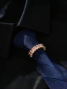 Luxury Curved Multi-Color Zirconia Tie Clip For Men, Business Formal Tie Holder, Gold And Silver Dual-Tone Multi-Color Rhinestone Versatile Tie Accessory, Wedding Banquet Commute Suit Accessory, Exquisite Rhinestone Design Stable Anti-Slip, High-End Men's Suit Outfit Accessory, Multiple Color Options Available - Tie Buckle - View 8