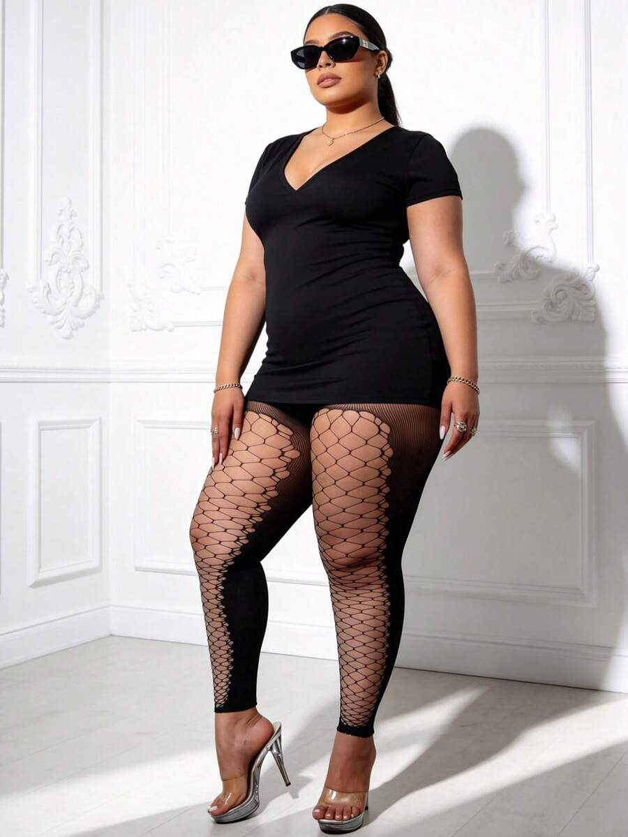 1pc Women's Plus Size Cropped Length Front Distressed Fishnet Leggings, Black Elastic Tights, Sexy Fashion Fishnet Stockings, Suitable For Halloween, Christmas, Back To School, Party, Daily Wear - Black - View 1