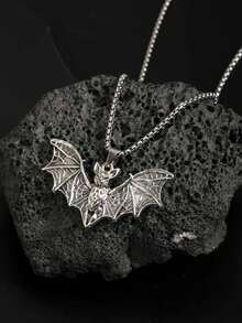 Vintage Gothic Punk Style Fashion Skull Bat Necklace, Gothic Halloween Dark Bat Pendant Necklace For Men And Women - Silver - View 1
