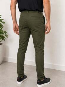 Calça Masculina Alfaiataria Casual Slim Verde Militar  Básica Elegante para Qualquer Ocasião Moderna - Verde Militar - Visão 2