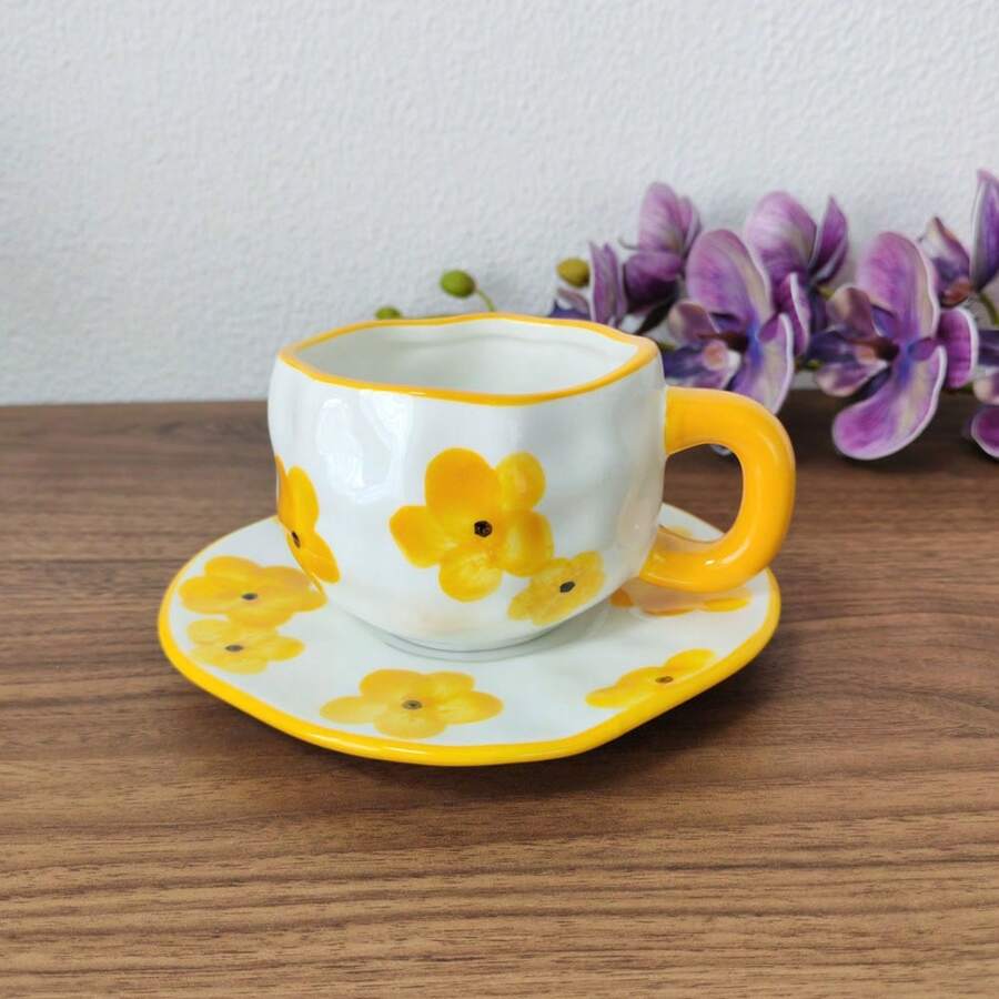 Set Cangkir dan Piring Keramik Underglaze Motif Bunga Lukis Tangan 300ml, Set Cangkir Teh Sore & Set Cangkir dan Piring Kopi - Pola bunga berwarna oranye-kuning - View 1