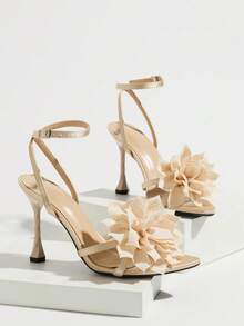 Women's Beige High Heel Sandals With 3D Fabric Floral Decor, Unique Twisted Design, Thin Stiletto Heel, Pointed Toe, Versatile Elegant Style, Suitable For All Seasons, Parties, Gatherings, Evening Events, Stage, Runway, Street Style, Outdoor, Dating, Wedding, Thin Strap - Beige - View 6