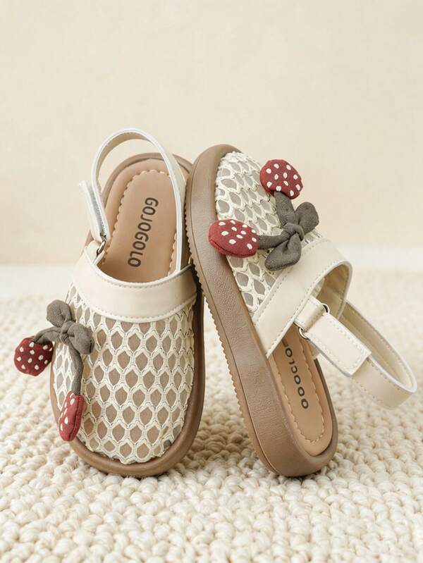 Cute Selection 3-12 Years Old Beige Mesh Kids Flat Shoes . Cherry Hook And Loop Sandals . Casual Girls Slippers . Girls Closed-Toe Shoes | Hook And Loop Back Strap Adjustable Elastic Anti-Slip, Thick Soft Sole Lightweight Flexible . Korean Style Kids Charm | Park Stroll, Beach Play, Family Outing, Summer Photoshoot, Comfortable For Long Walks