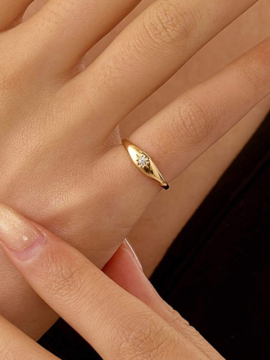 1pc Pure Silver Women's Vintage Style 8-Point Star Zirconia Inlaid Ring, Minimalist Personalized Stackable Pinky Ring - Gold - View 1