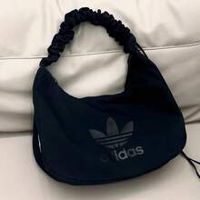 Tas Bahu Adidas Ukuran Besar Cloud Bag Tas Olahraga Satu Bahu Crossbody Bag JP0145 - Hitam - View 4