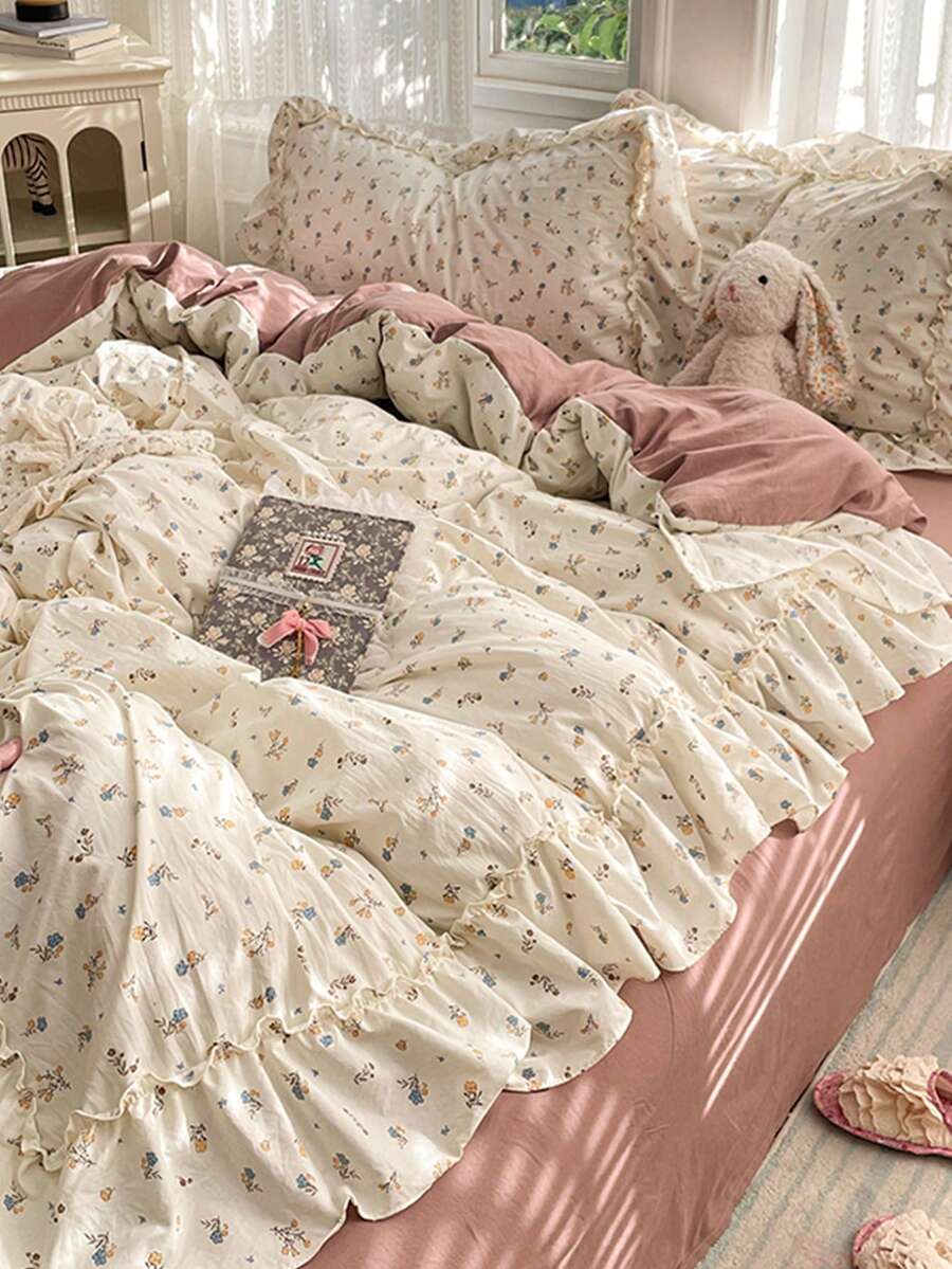 Pink Ruffle Lace Duvet Cover 4-Piece Set, Soft And Comfortable Bedroom Bedding, No Filling, Botanical Print, Breathable And Soft All-Season Bedding Set Including 1 Duvet Cover, 1 Bed Sheet, 2 Pillowcases, Suitable For Bedroom, Dorm, Home Use, Multiple Size Options - Pink - View 1