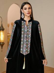 Middle East Autumn/Winter Elegant Women's Kaftan Long Dress With V-Neck Design, Colorful Embroidery, Long Sleeves, Flowy Fashion, Suitable For Home, Daily, Dating Wear - Black - View 6