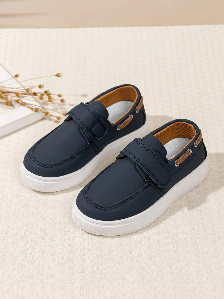 1 Pair Kids Spring/Autumn Outdoor Flat Comfortable Skate Shoes, Fashionable Versatile Casual Sports Shoes - Blue - View 1